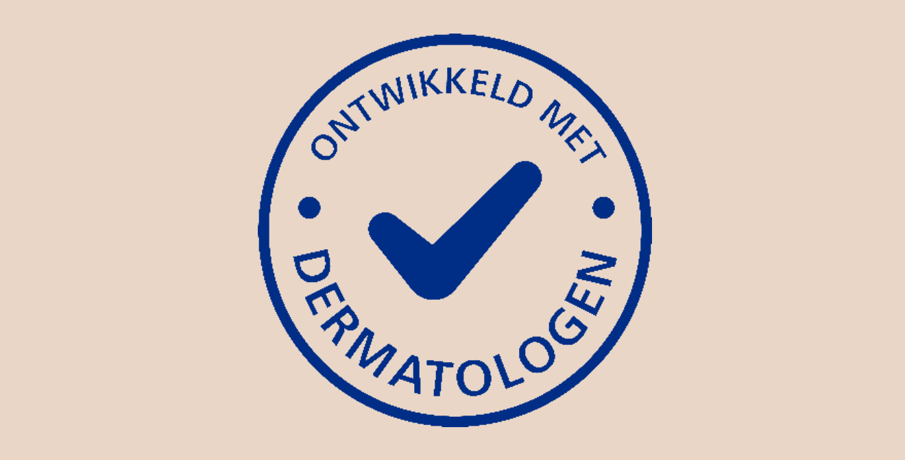 Icoon: een blauw, rond stempel met een vinkje in het midden en de tekst 'Ontwikkeld met dermatologen'.